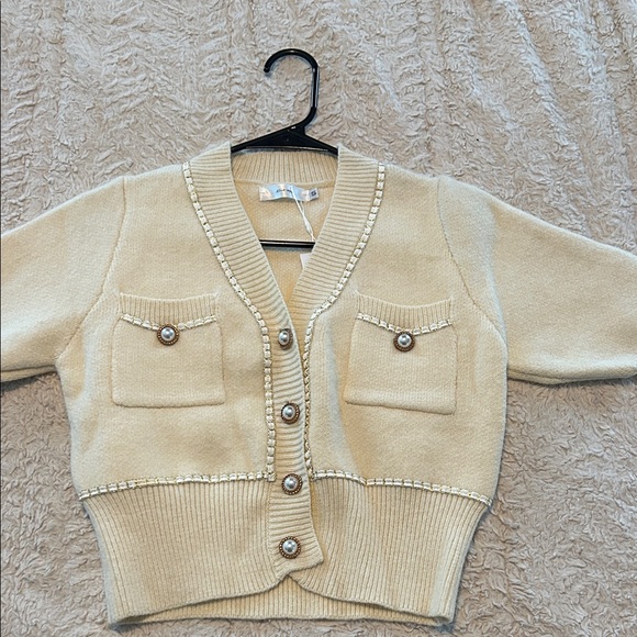 Cream Cardigan with Pearl Buttons - Picture 4 of 15